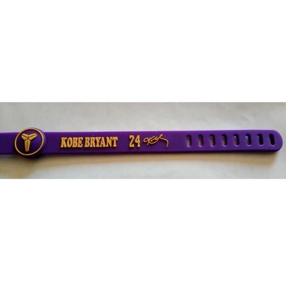 Kobe Bryant RIP Lakers NBA Basketball Silicone Bracelet Bundle Quantity 4 NEW - Picture 11 of 12